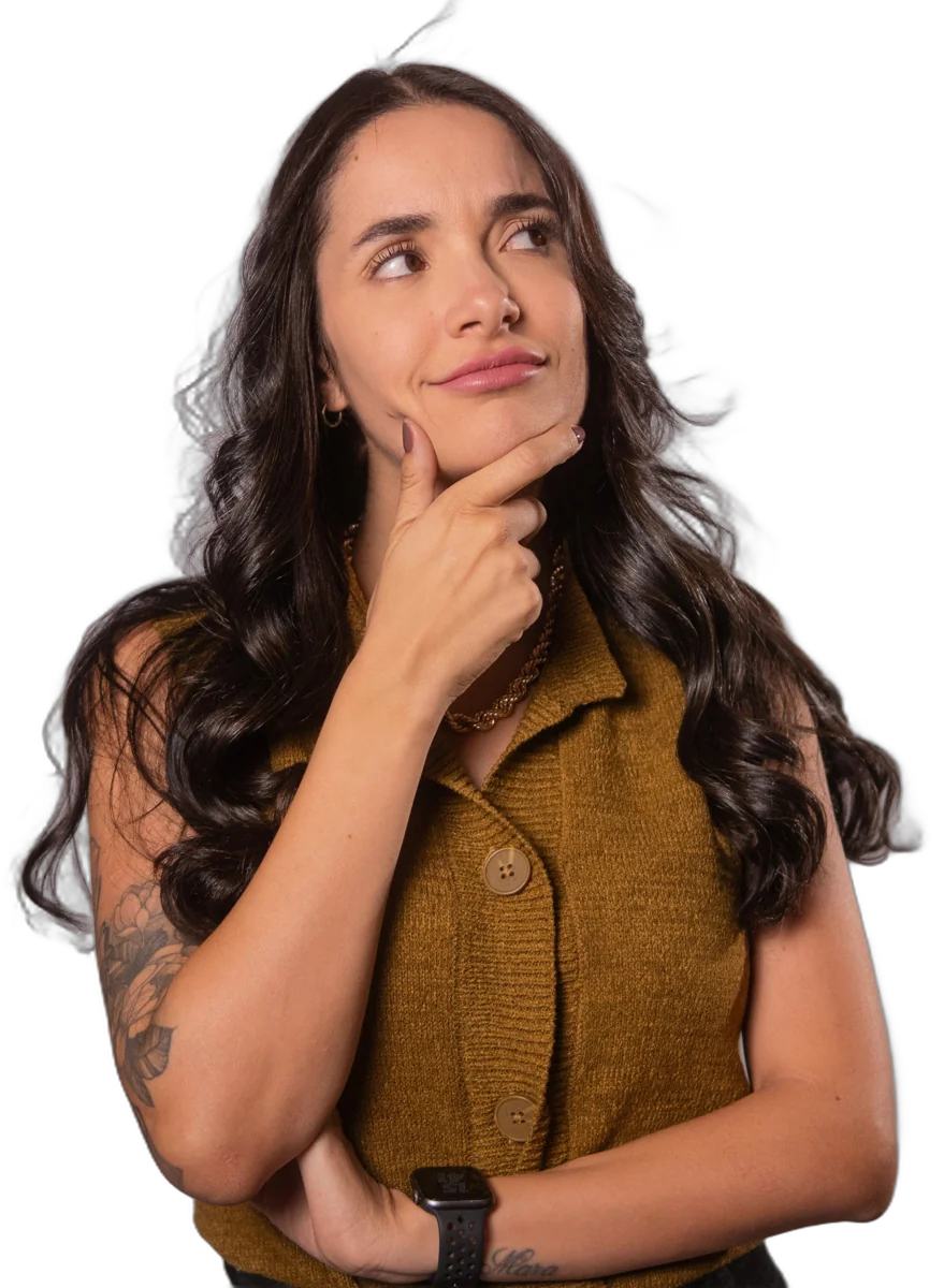Bella Nazar pensativa